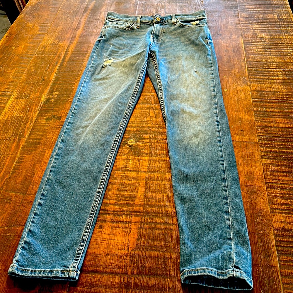 Hollister Jeans  29 W 32 L hardly worn